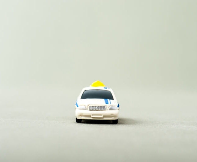 タクシー、都市型ハイヤー、その他ハイヤーの違い