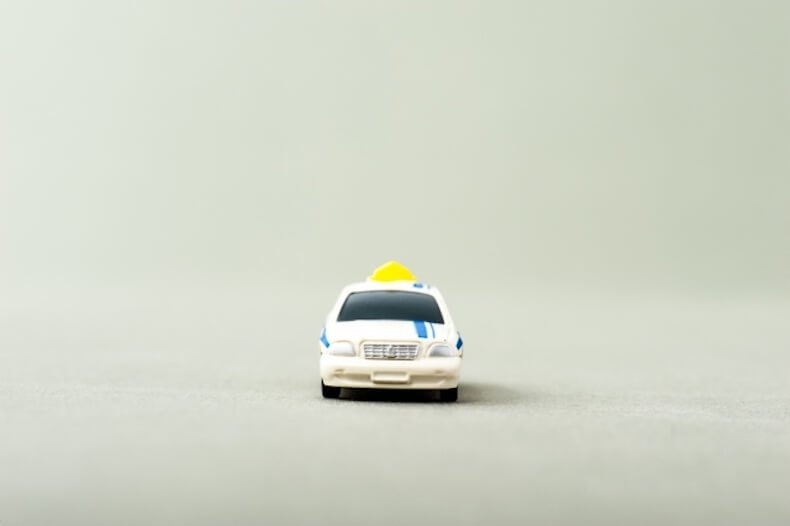 タクシー、都市型ハイヤー、その他ハイヤーの違い