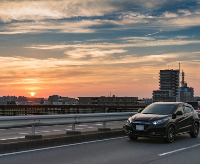 都市型ハイヤー　大阪と東京の申請の違い